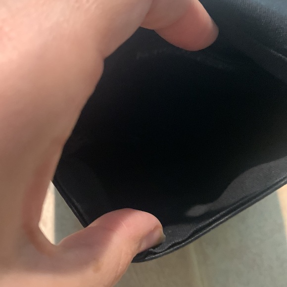 🥳Host Pick🎉 Vintage Kenneth Cole evening bag - Picture 5 of 6